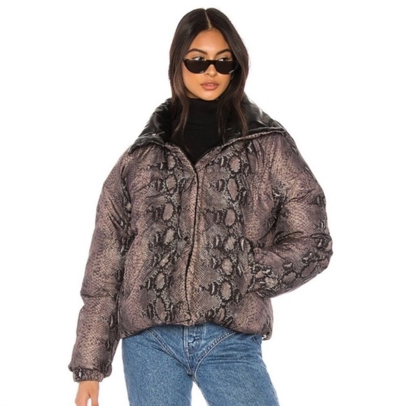 NWT Blank NYC Two in One Reversible Puffer Jacket Size Medium - Picture 1 of 6